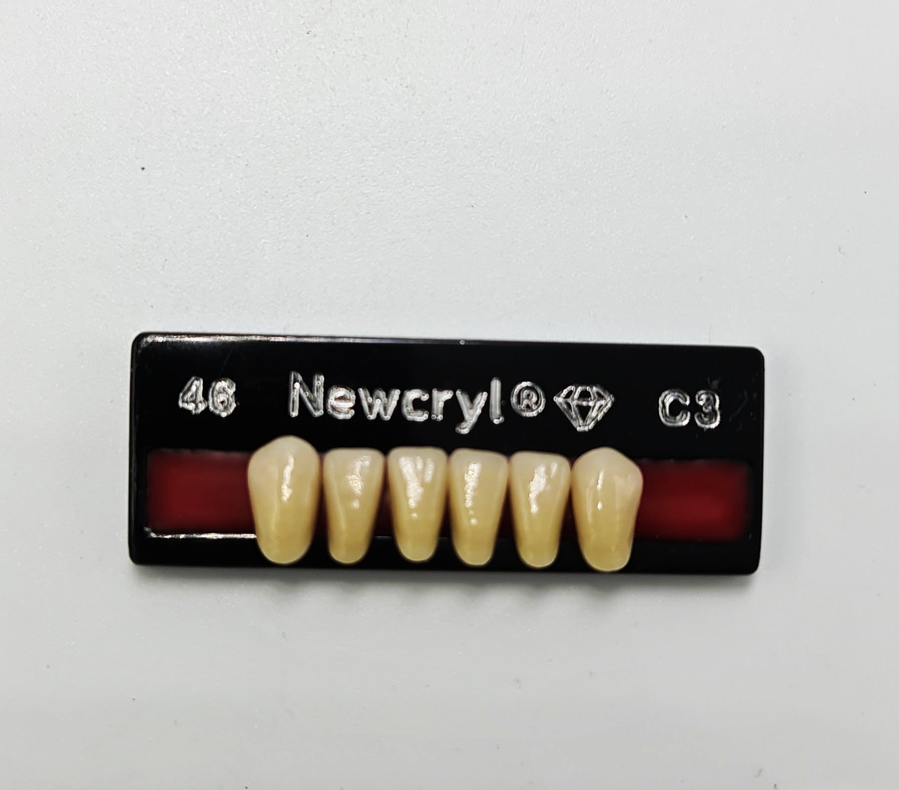 Dientes newcryl inferior anterior