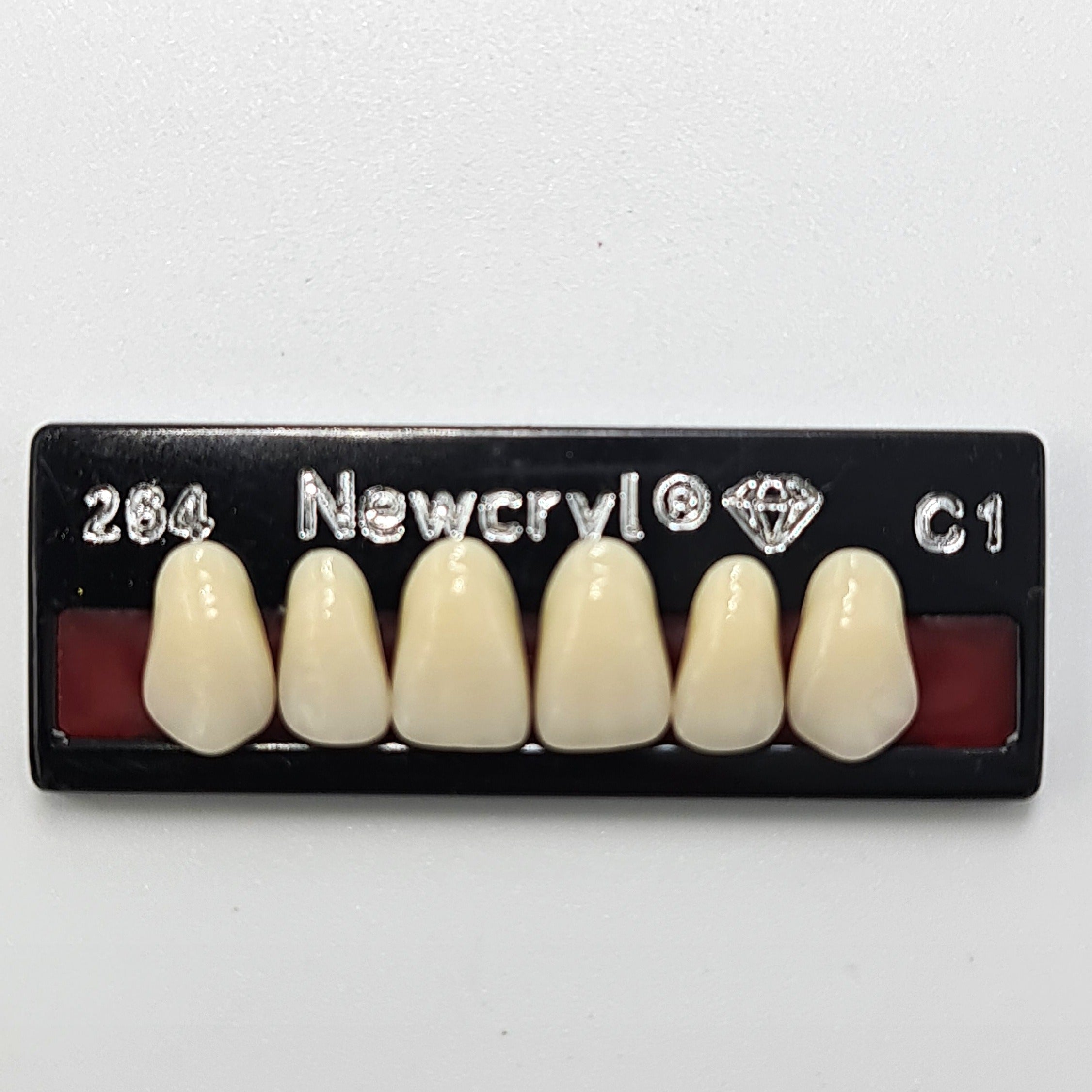 Dientes newcryl superior anterior
