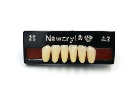 Dientes newcryl inferior anterior