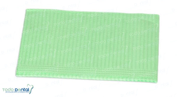 Babero dental 3 capas c/125 pzas