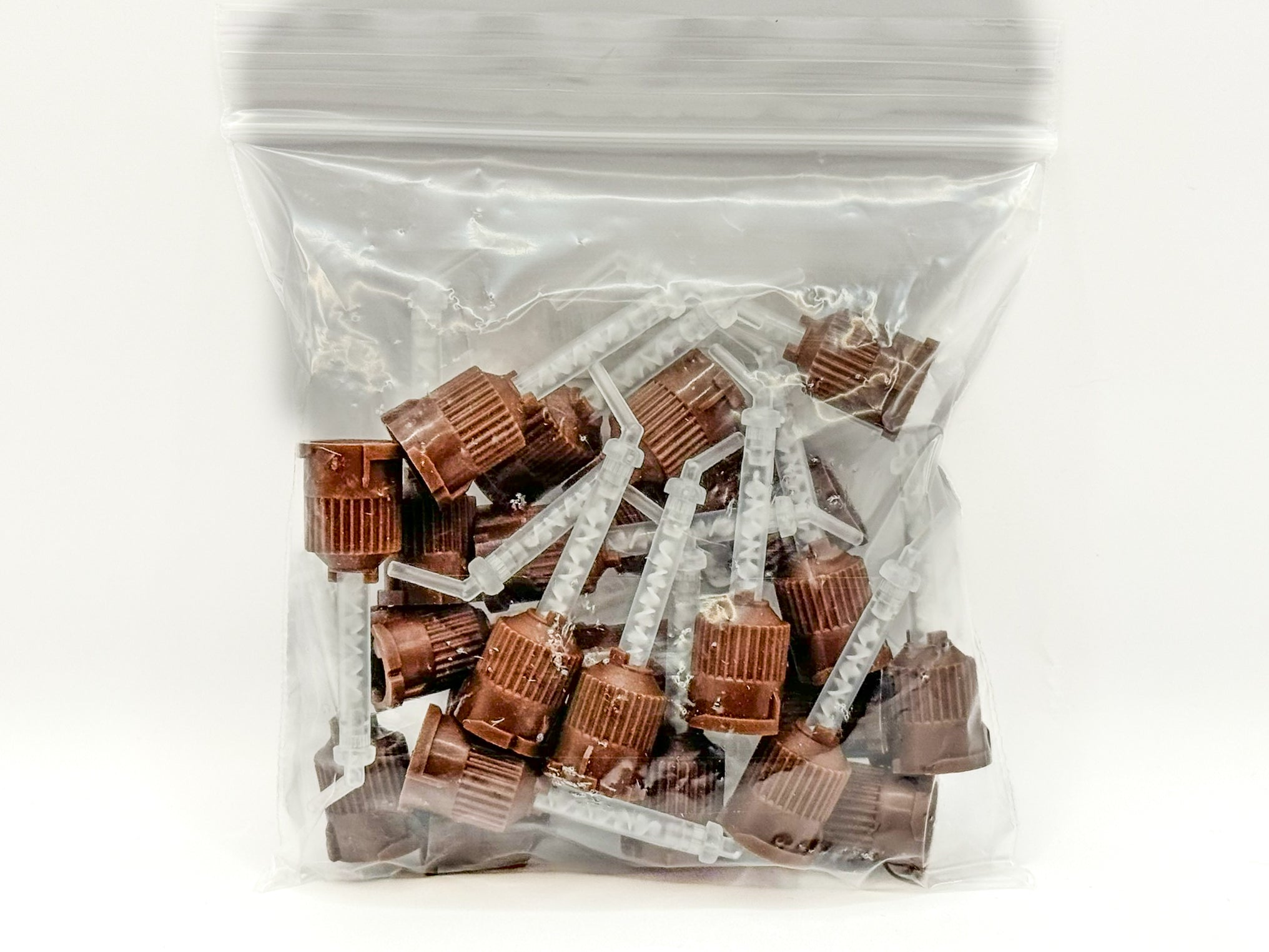 Puntas mezcladoras cafe con punta intraoral paq/25 (dual)