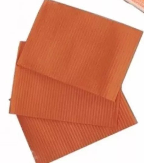 Babero dental 3 capas c/125 pzas