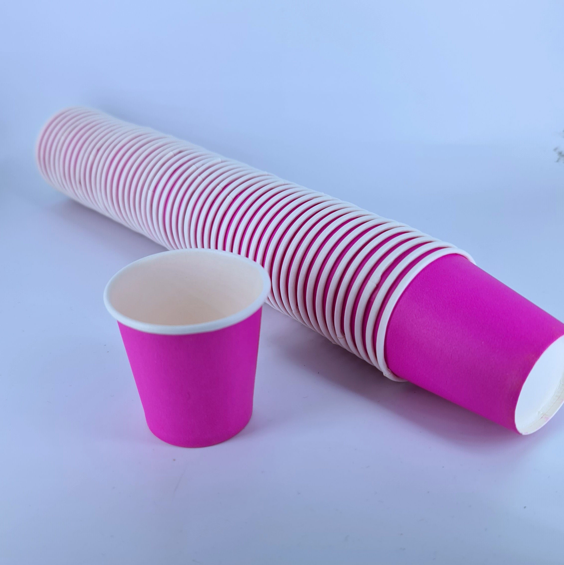 Vaso Dental  Rosa Fuchsia 2oz Uniseal (50 pzas)
